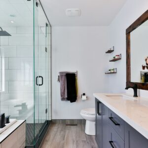 Pulizia profonda bagno e cucina